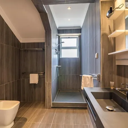 Townhouse Luna *